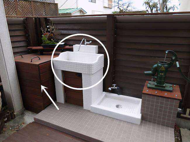 这样装露台好实用,家里的杂物都能放在这,防潮还不违建!