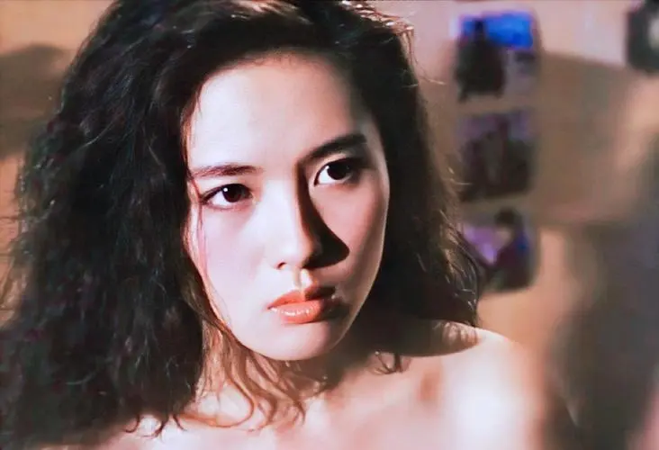 李丽珍|“性感女神”李丽珍：为情所困暴胖20斤，现恢复美貌燃起爱情希望