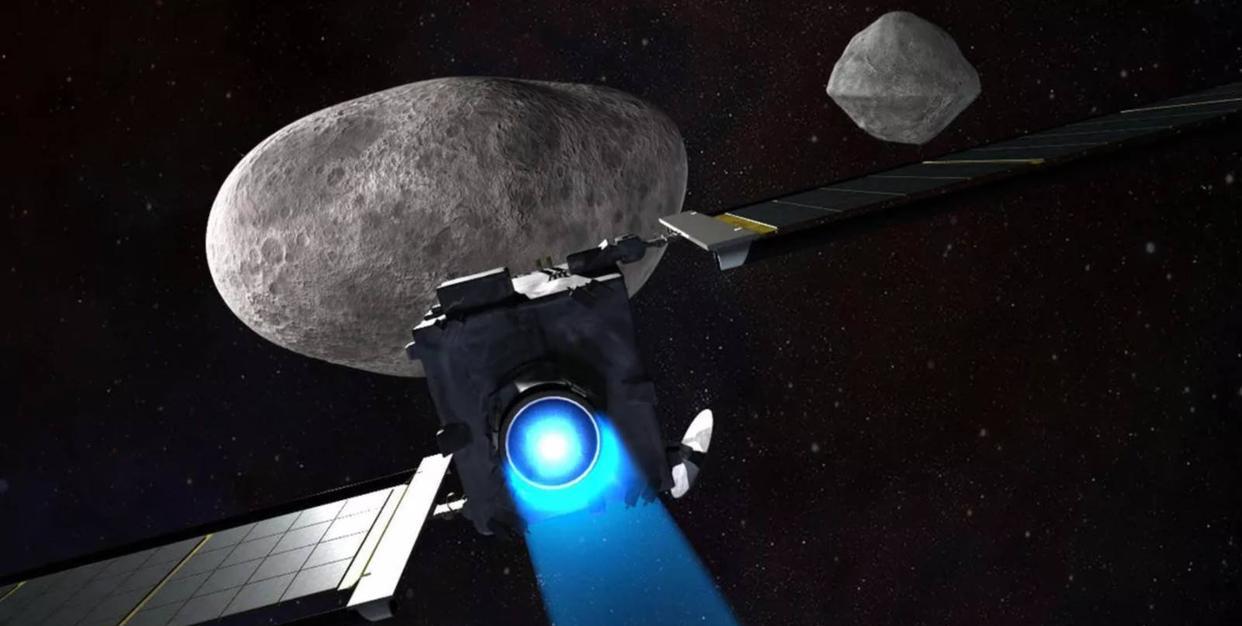 史上首次,人类探测器撞击改变小行星轨道,科学家:蚊子撞足球