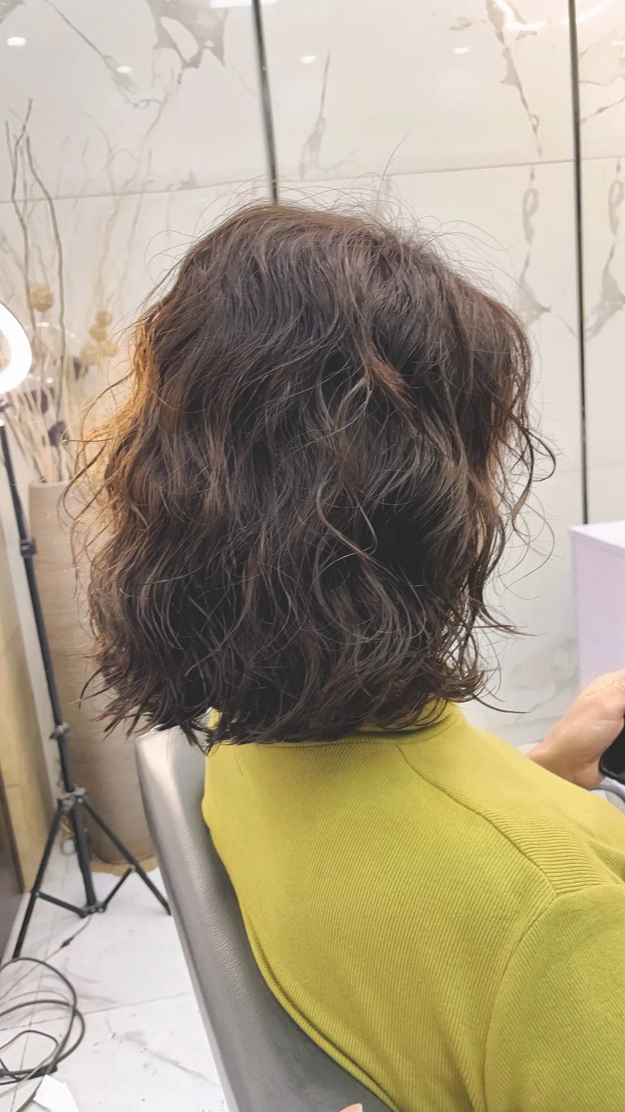 最美发型 天冷了，是该换换发型了，17款最美发型送给你