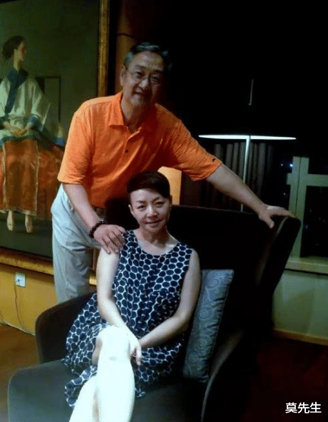 倪萍|倪萍三婚不算多,刘晓庆58岁等来四婚,她结婚8次仍旧不幸福