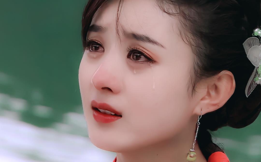 杨超越|哭都不会哭,还当什么演员?