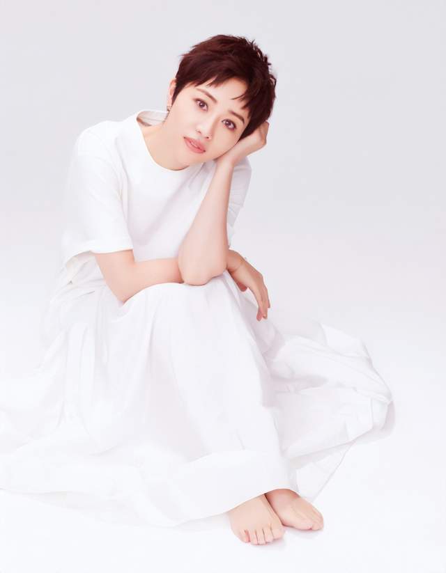 张龄心|低调的星三代，和名导结婚26年零绯闻，她真的是女星的榜样啊