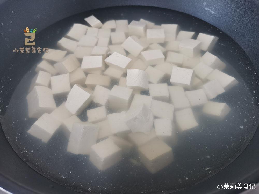 雌激素|女人不想提前衰老,6种食物要常吃,堪称“天然雌激素”,别不懂