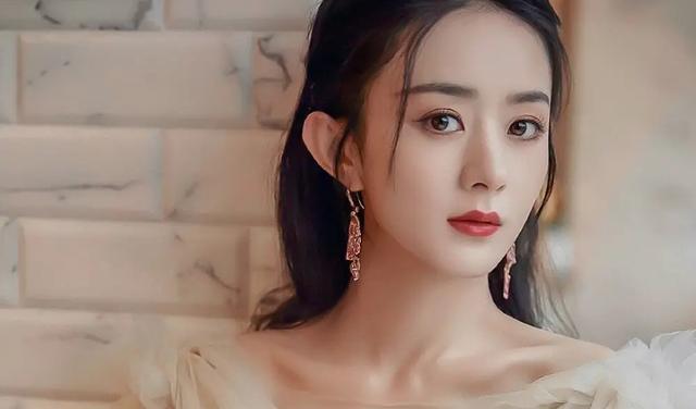 赵丽颖|《与凤行》先导片来了!赵丽颖二搭老朋友,连换四套高定礼服