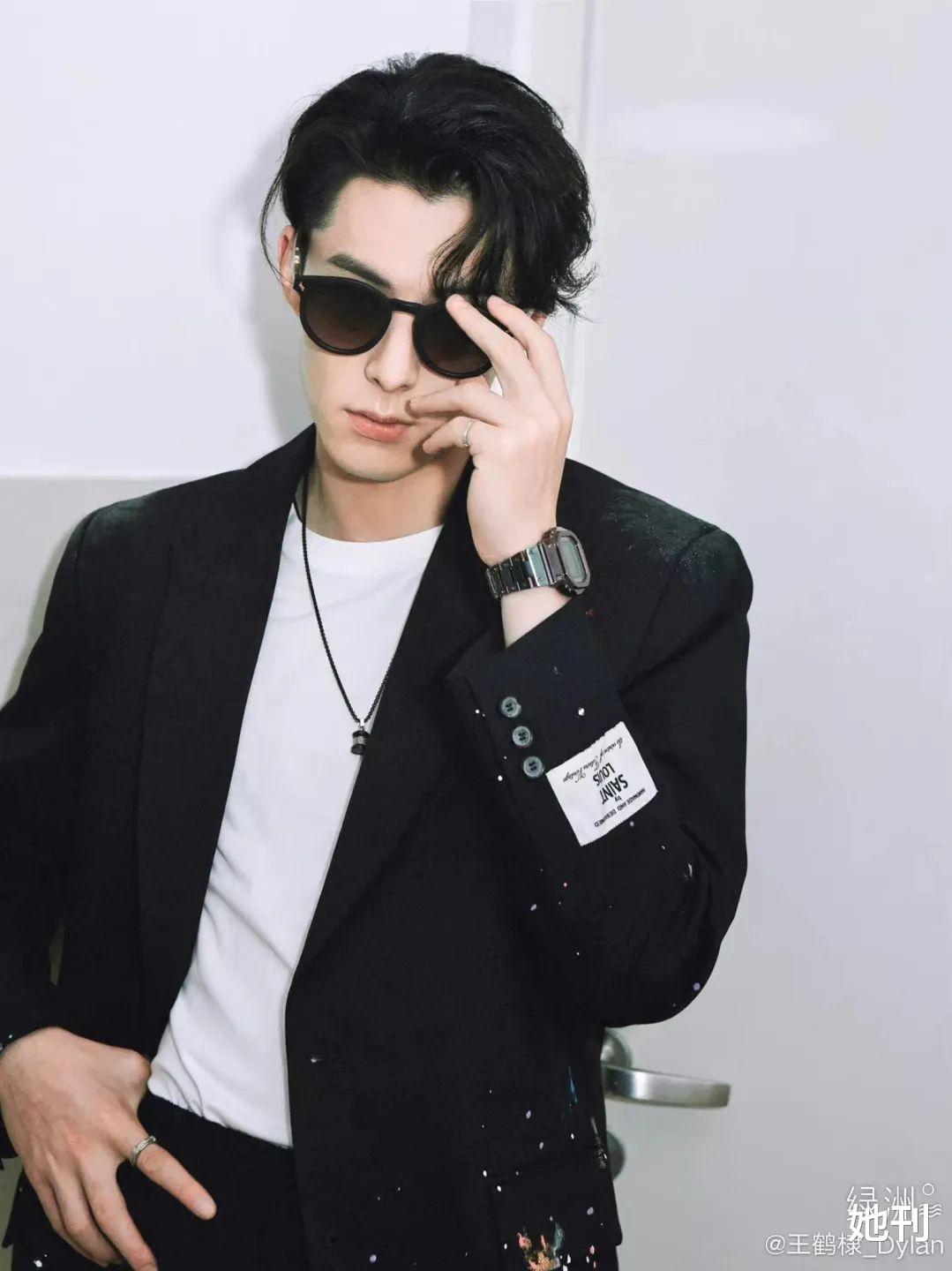 拜托,谁不想男朋友长成王鹤棣啊!