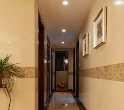 为什么坚持不要全屋贴瓷砖？太多人不听劝，入住半年毁房，太坑