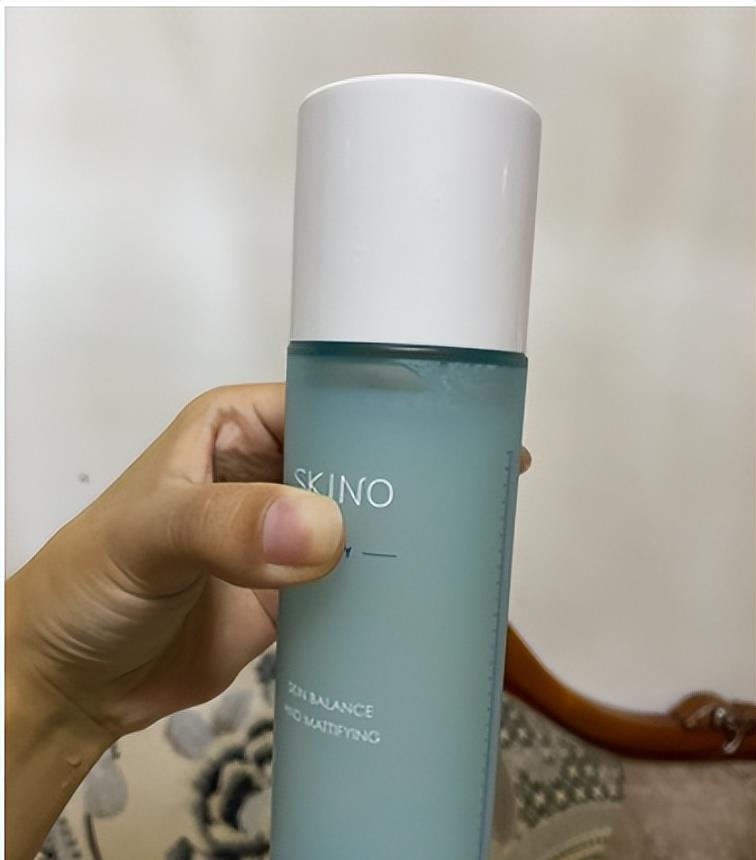 保湿 5款适合夏天的“精华水”盘点：款款都平价又好用，值得入手