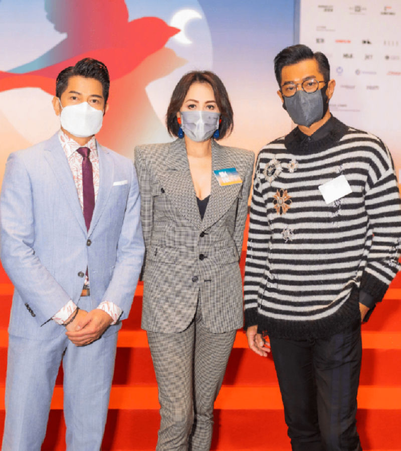 电影节|刘嘉玲亮相电影节，穿着性感优雅，古天乐、郭富城成“左右护法”