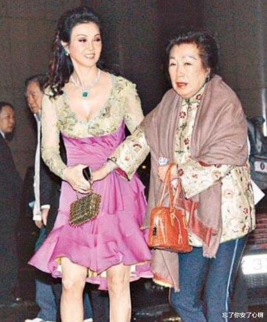 谢玲玲|一代童星谢玲玲,24岁嫁入豪门7年生5子,39岁离婚婆婆给她4个亿