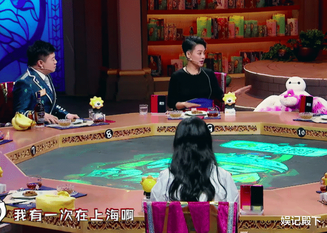 张嘉倪|宁静自曝教训上海势利眼大姐，因甜点引发战争，一旁金靖不敢说话