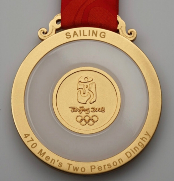 邮票|一次简陋的手术，换得价值百万的玉石