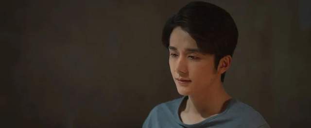 张子枫|“国民妹妹”张子枫演技拉胯，劝退了大批观众，连雷佳音都救不了？