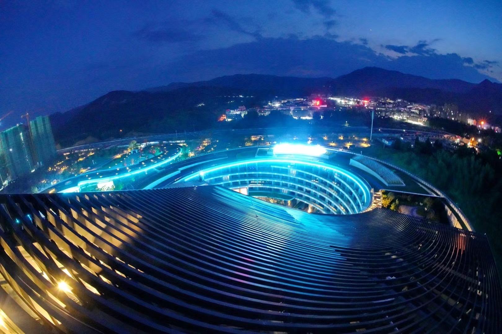 温泉|秋天，赴温州泰顺，约一场泡泉之旅，被这新晋网红打卡地惊艳到了