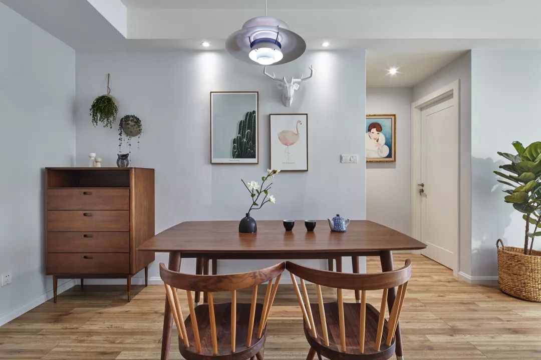 91平的北欧家，客厅拥有家庭图书馆太赞了！