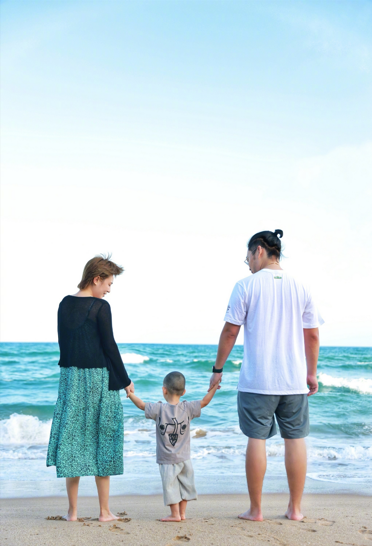 林允儿|初见“苗条纤细”,再见“肥胖风韵”的6大女星,壮得像隔壁大妈