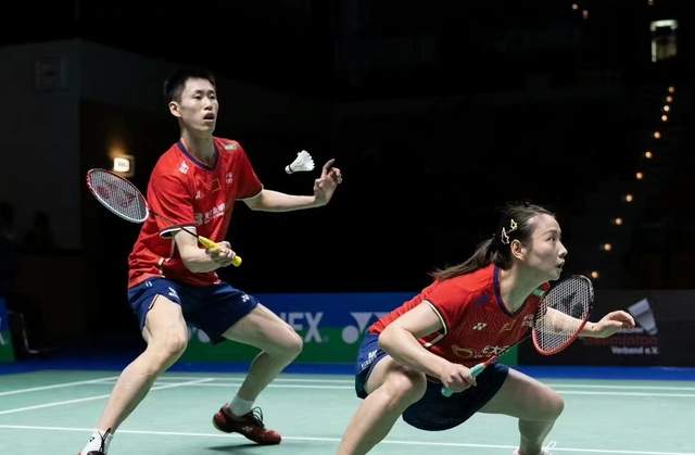 韩国队|韩国大师赛次日国羽5胜2负，韩悦完败连续一轮游，欧烜屹双线晋级