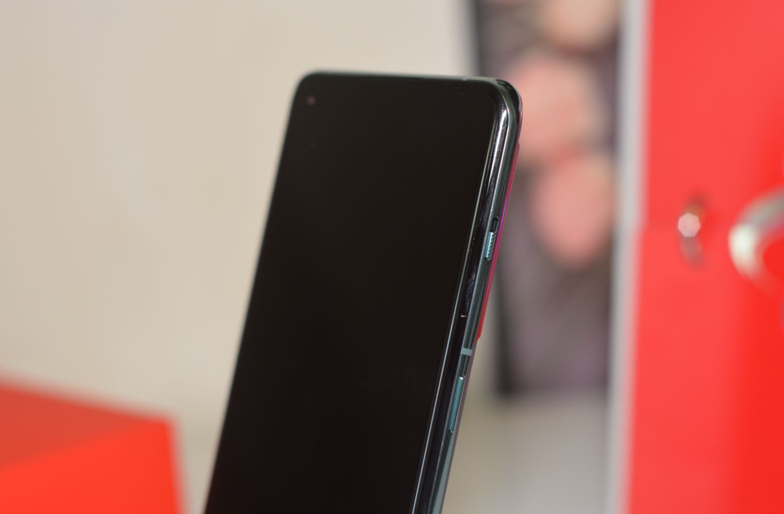 vivo x|旗舰大魔王，一加10 Pro是如何蜕变成全能旗舰的