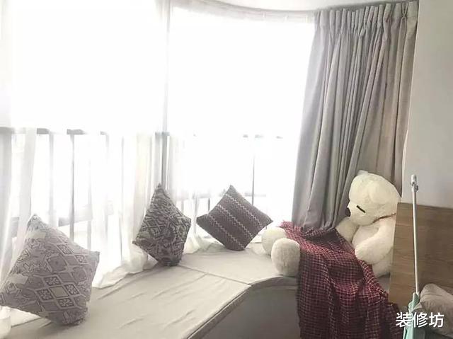 她家称不上豪华，却成为小区的“网红房”，邻居都前来参观学习！