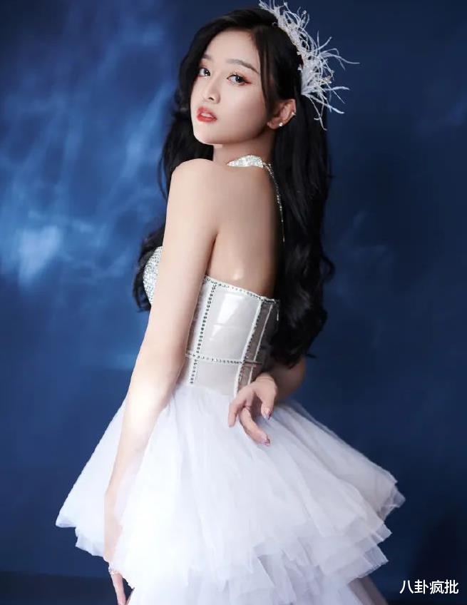 汪小菲|闰土不厚道？黄渤抬轿王一博？大S报复汪小菲？景甜被封杀？吴宣仪资源拉胯？