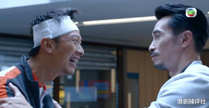 TVB|前TVB小生回巢拍《法证5》，演技进步颜值却变样，网友直呼认不出