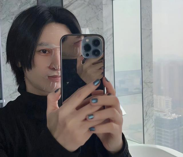 尚雯婕|40岁尚雯婕晒敷面膜自拍照,肤白貌美显年轻,与过去相比判若两人