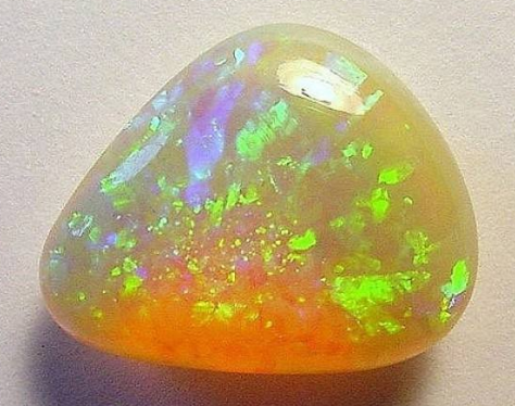 胡杨林|世界上最极端的两个居住地，温差100多度，人们热到搬到地底