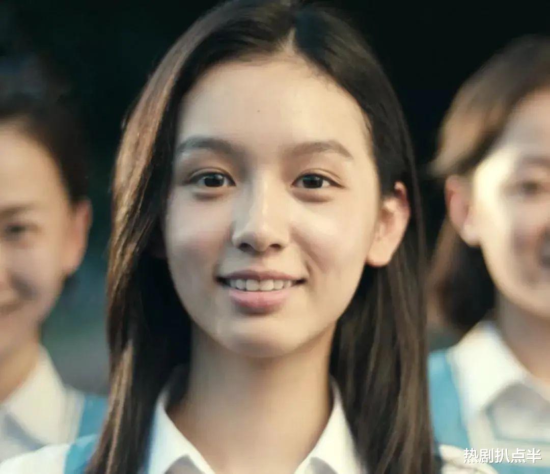 李沁|气质出尘、婉约精致，5位90后清冷系女星，各有各的美