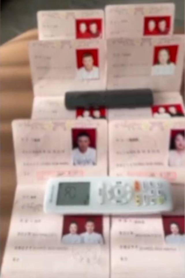 女子晒6本结婚证4本离婚证,与老公6年内结3次离2次