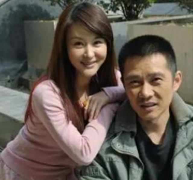 任帅|演员任帅:戏红人不红,38岁喜得子,将“丑妻”宠成宝,阖家幸福