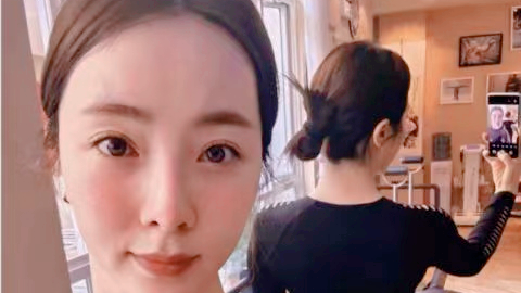 李思思|央视主持人李思思晒健身照,身材匀称,尽显完美身材