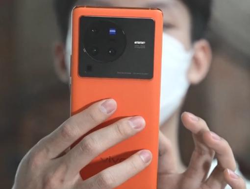 红米手机|相差1300元，小米Pro对决VivoPro，到底谁更强大！