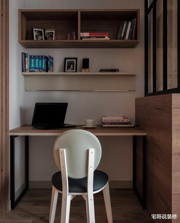 55岁教授夫妻54㎡的家,装修虽然不豪华,但舒适又温馨,让人羡慕