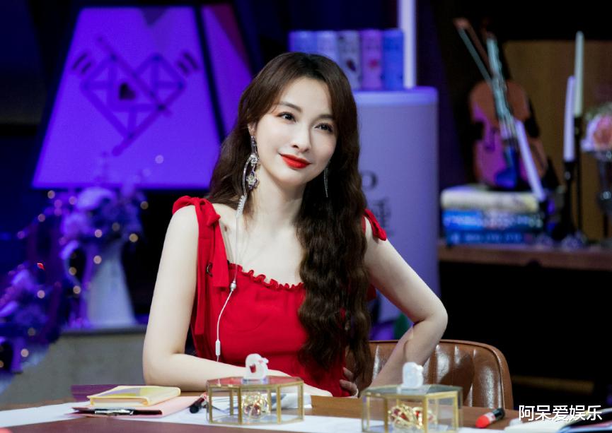 杜海涛|心动的信号5：杜海涛的“清醒”，让吴昕“脸红”，网友：换人吧