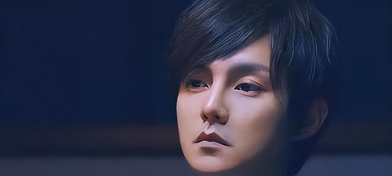 张一山|浓妆艳抹、矫揉造作、动脸成瘾,男星的“畸形审美”,何时是尽头