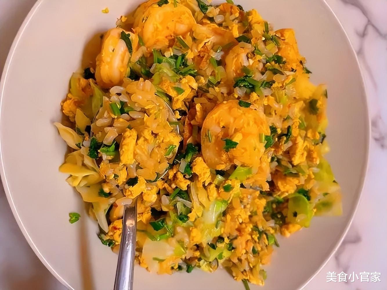 张馨予|张馨予晒减肥餐火了，管饱还不长肉，网友：终于有普通人能吃的