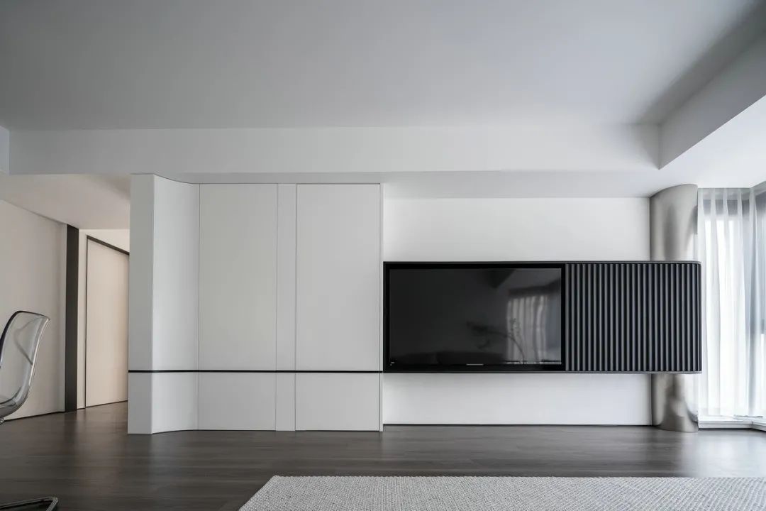 留白+氛围感:110m2光影之家,营造出了回归自然的视觉感!