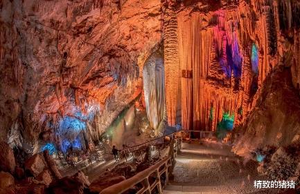 民俗|重庆有个网红景点,是个避暑胜地,还被誉为“世界三大洞穴”之一