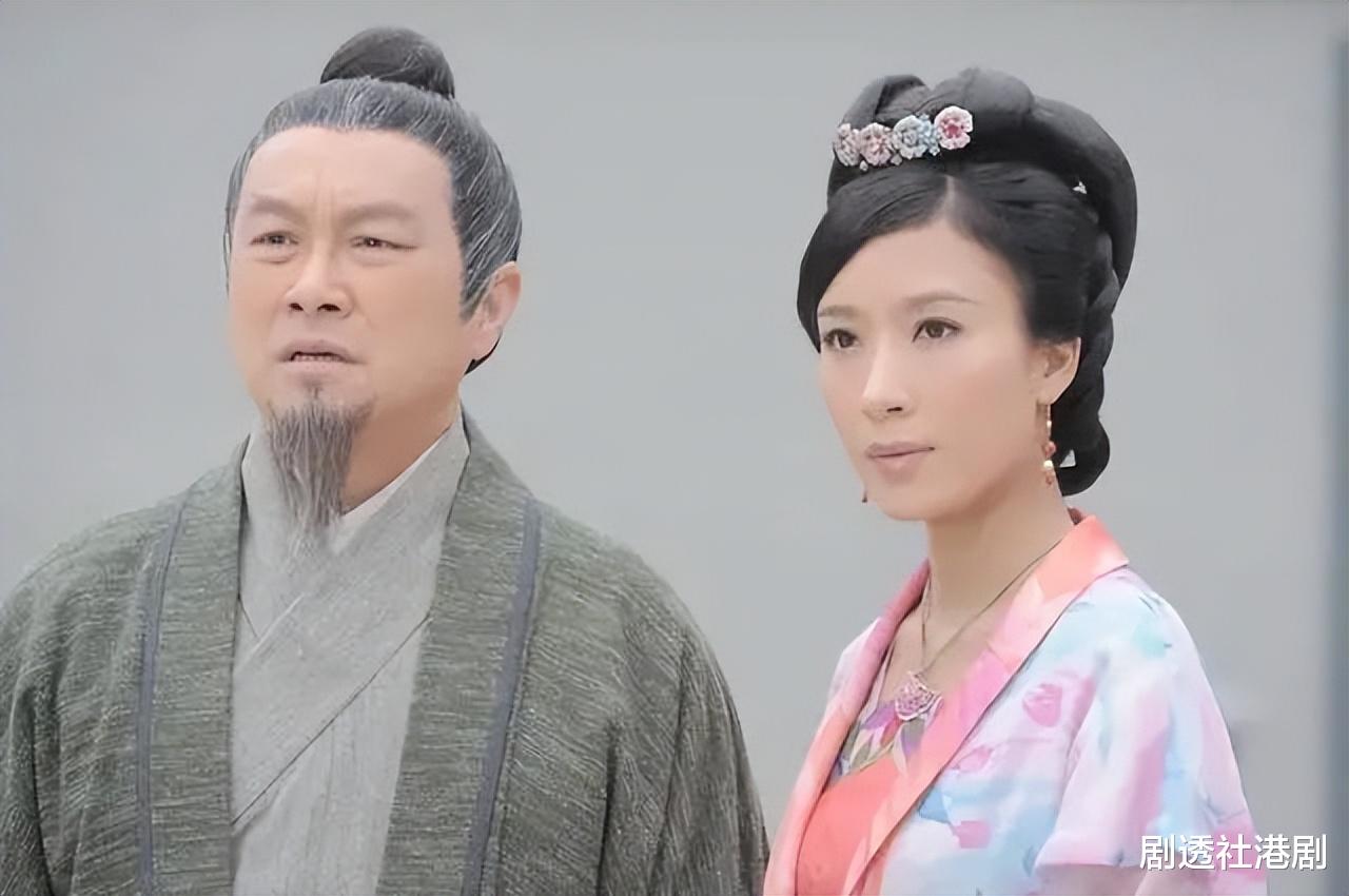 TVB|73岁前TVB老戏骨新剧 化“诈尸”妆要三个钟头,曾追求薛家燕