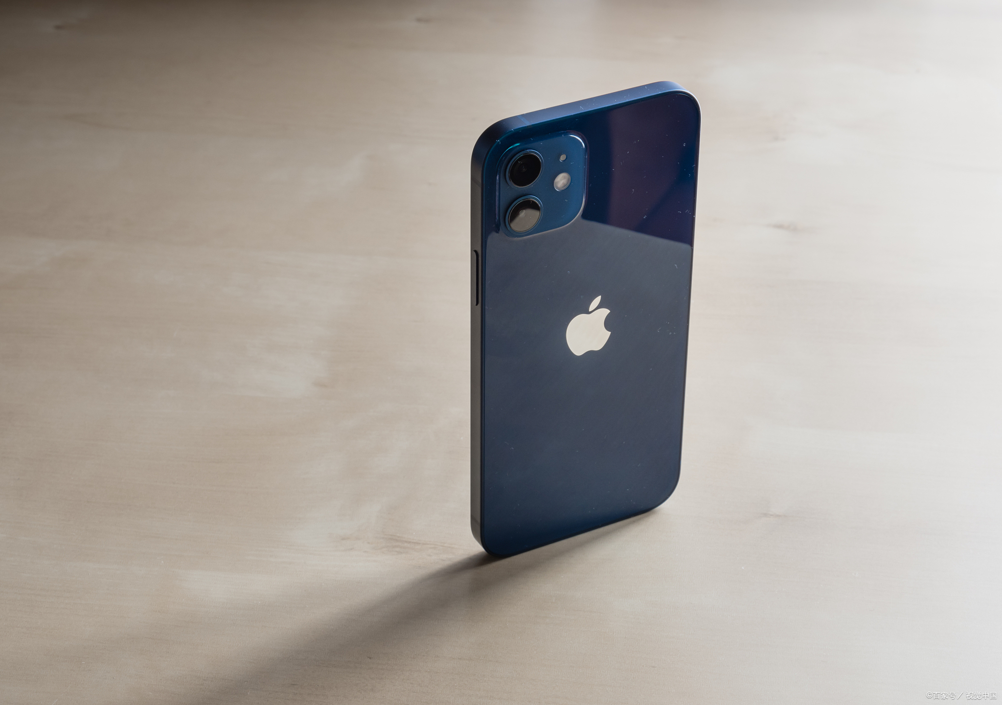 iphone12|iPhone12放在现在还够用吗？