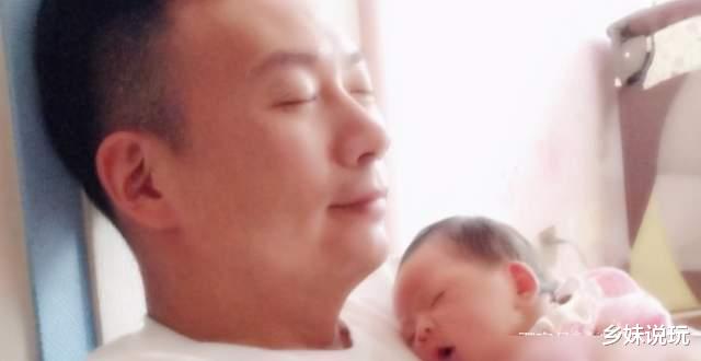 主持人|央视主持人坚持十年丁克，妻子意外怀孕生女后，秒变“女儿奴”