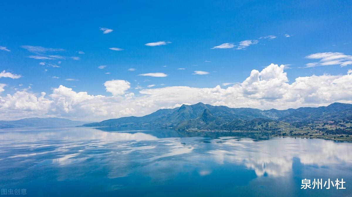 抚仙湖|珠江源头第一大湖，媲美泸沽湖的抚仙湖，湖水晶莹剔透，琉璃万顷