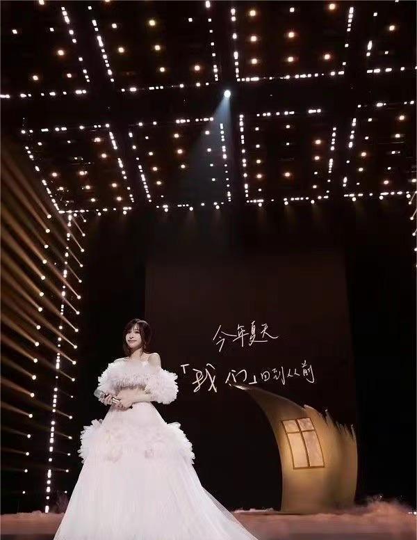 王心凌|王心凌荣获《乘风破浪的姐姐3》年度总冠军,不出意外,实至名归