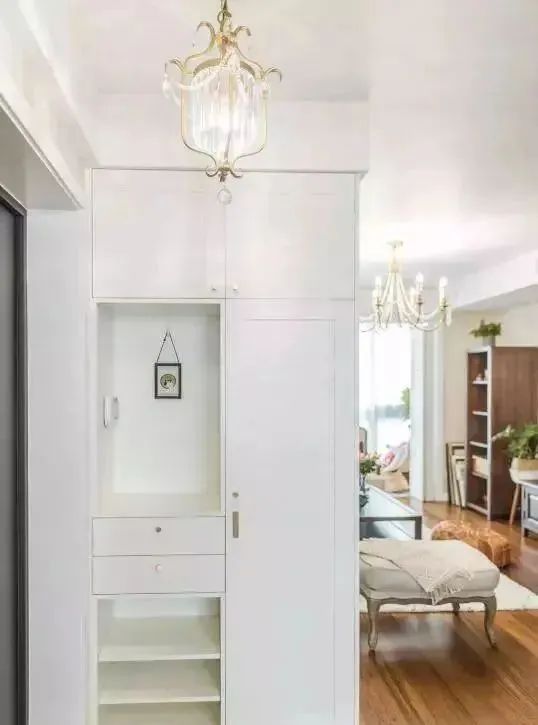 108平新房,头一次见阳台隔断这么装,卧室收纳更是一绝!