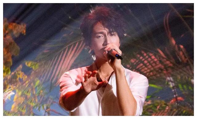 披荆斩棘的哥哥2|《披荆斩棘的哥哥2》的初舞台名单,抛出了两点疑问