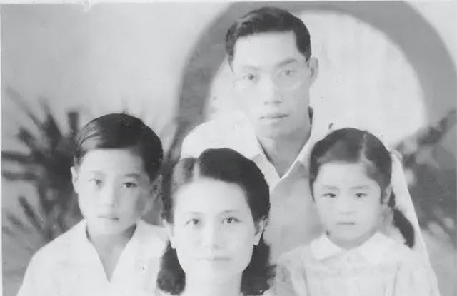 书店|鼓浪屿千金廖月琴嫁寒门穷小子,却在56岁自尽,是钟南山一生的痛