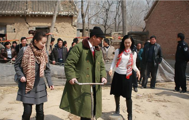 王源|杨幂不肯借钱,因不想被道德绑架,岳云鹏曾出1万“分手费”断交