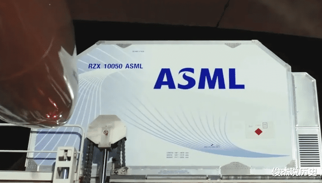 阿斯麦尔|坏消息一个接一个，ASML有点招架不住了