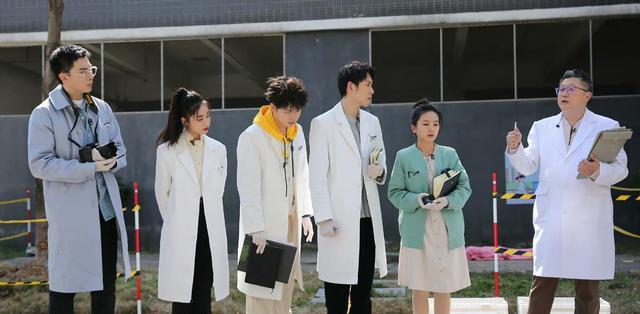 芒果台|芒果求职综艺上热搜，“琴难梓禁”BE，徐梓童丢掉了成年人的体面