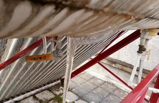 太阳能热水器|曾经风靡全国的太阳能，为何突然就不火了？4点原因引人深思